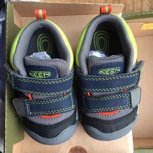 NIB Toddler Keens size 5